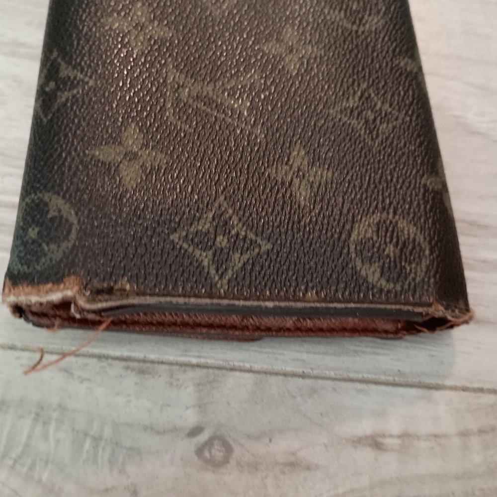 Louis Vuitton Vintage Monogram Porte Tresor International Wallet - Picture 4 of 12